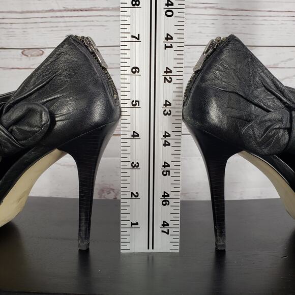 BCBGMAXAZRIA Women's Black Soft Leather Stiletto Bootie Size 9.5B - Picture 10 of 13